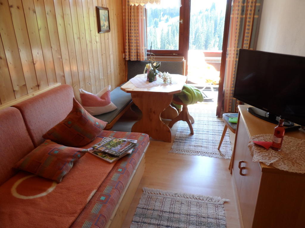 Haus Brunneck Apartment Warth  Room photo